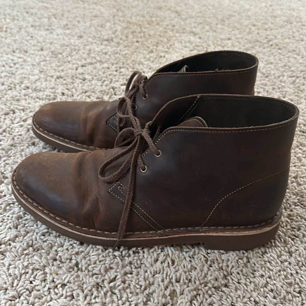 Men’s Clark’s leather shoes